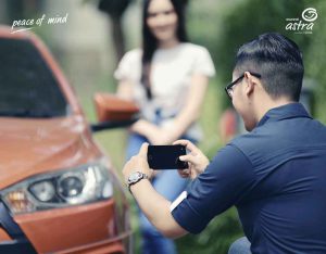 Tips Saat Mobil Anda Terlibat Kecelakaan