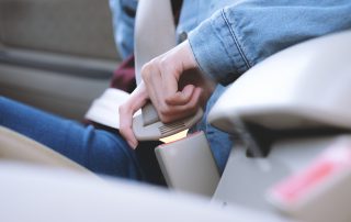 3 Alasan Mengapa Tidak Boleh Menyepelekan Sabuk Pengaman foto