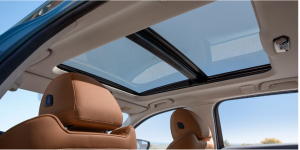 Fungsi Sunroof, Monroof, dan Panoramic Roof