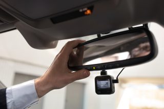 10 Rekomendasi Dashcam Mobil Terbaik